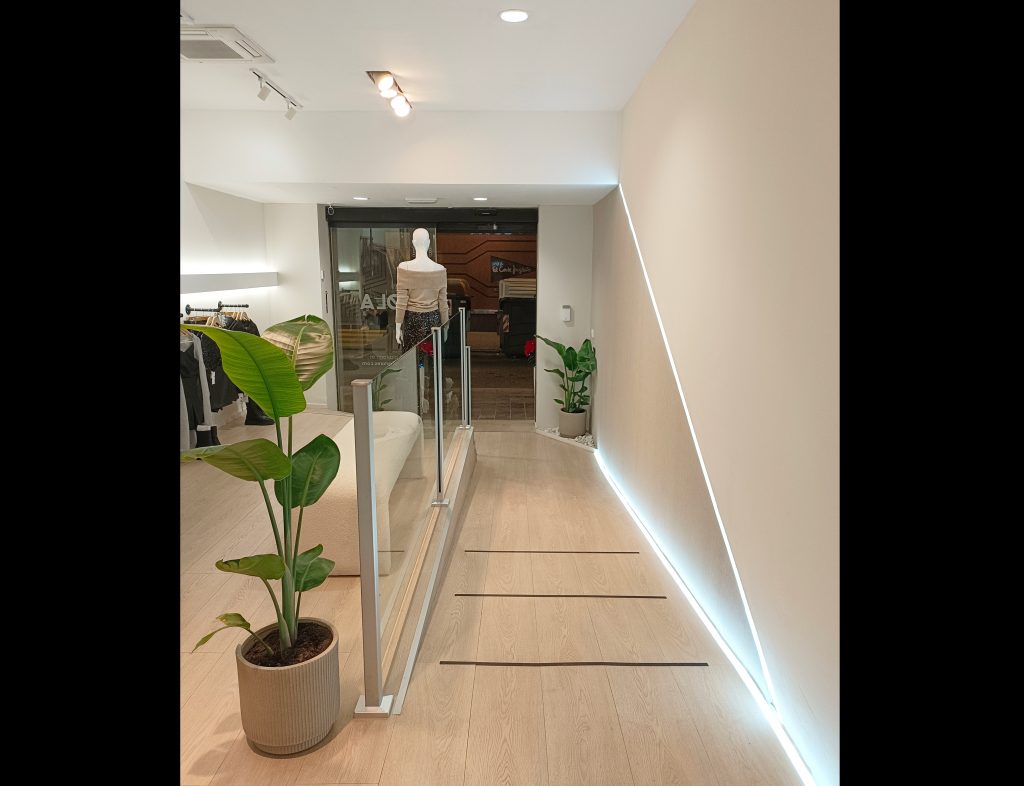 STORE INTERIOR DESIGN